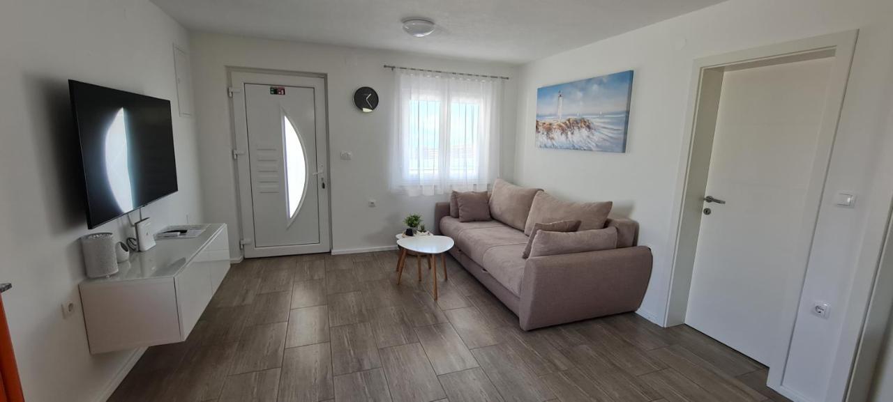 House Vallis Aurea Povile Bagian luar foto